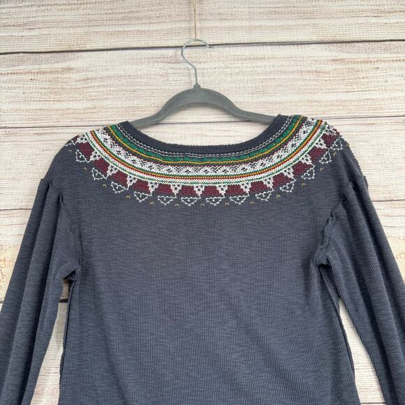 We the Free People Embroidered Henley Thermal Shirt Womens Small Blue Red Green - Picture 4 of 12
